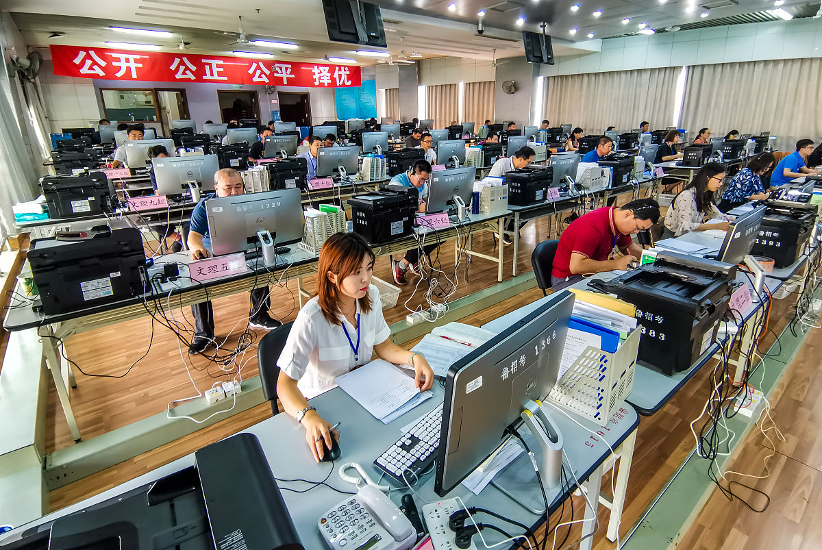 2021年济南电子机械工程学校招生专业详解：电子信息、机械工程、自动化、计算机等