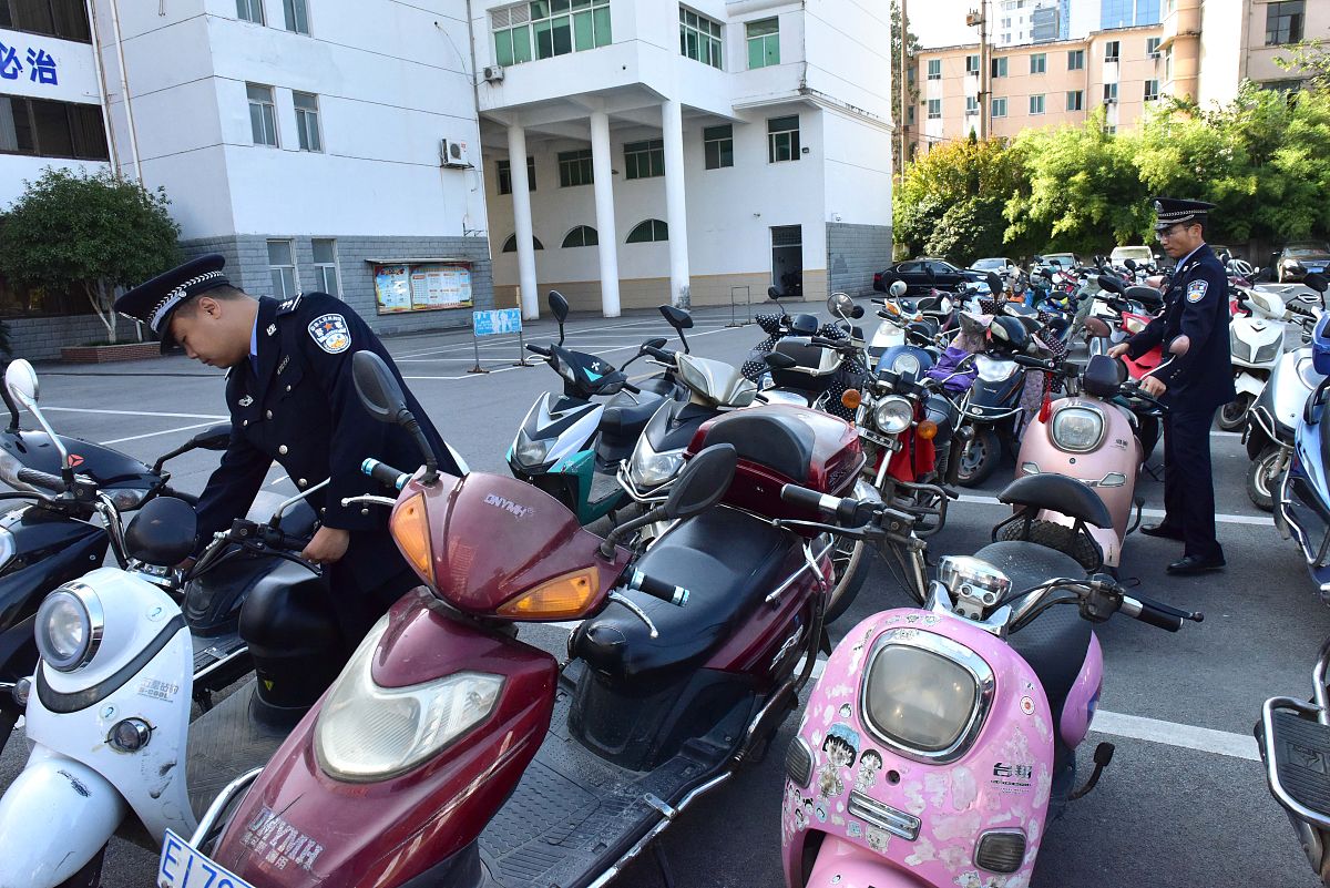佛山电动摩托车政策执行问题与对策研究