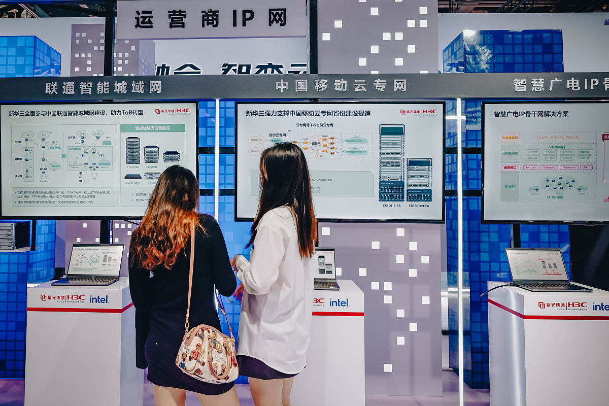 GPT-3.5 Turbo赋能银行人脸识别：提升安全性与便利性