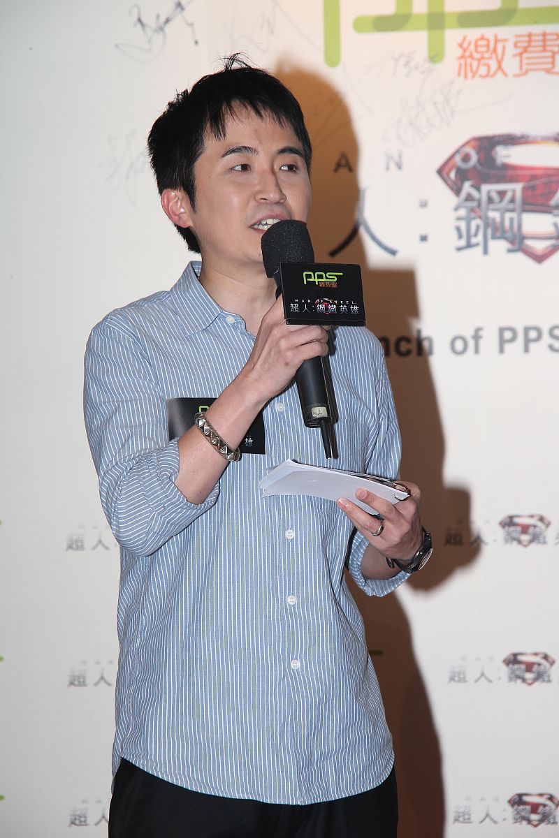 我的责任在这里：超人守护家庭与邻里