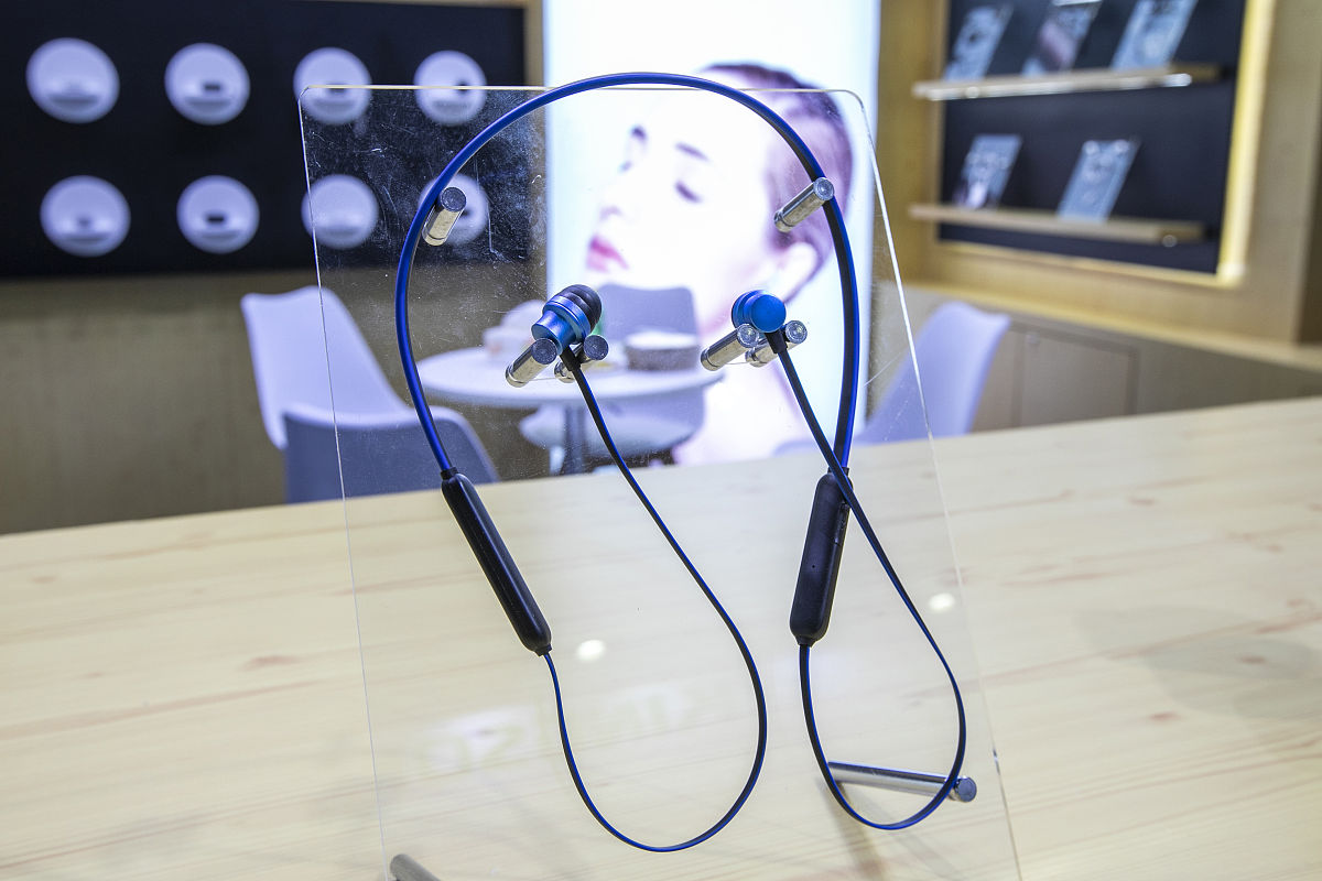 50元左右学生性价比最高挂脖耳机推荐：红米、华为、小米、索尼