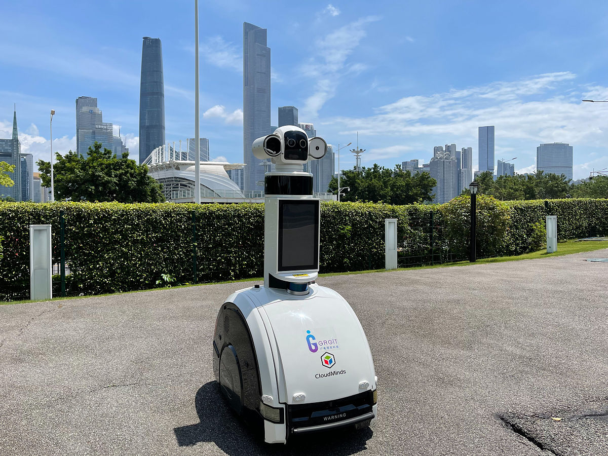 地面无人平台中的目标检测与跟踪技术：地位、意义和作用