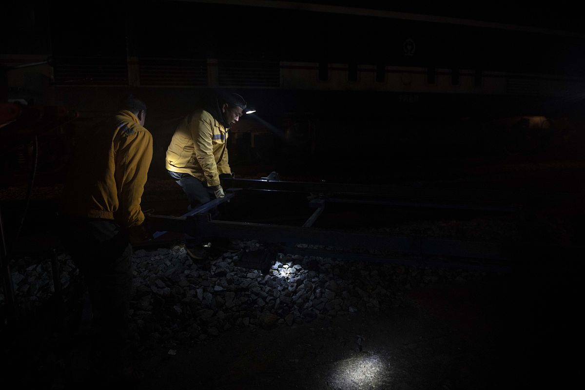 小型液压捣固机: 性能参数深度解析