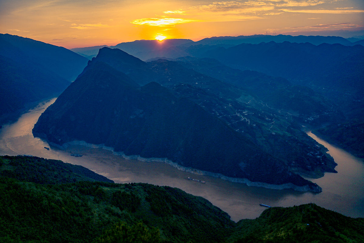 长江：中华之母，历史与文化的巨川