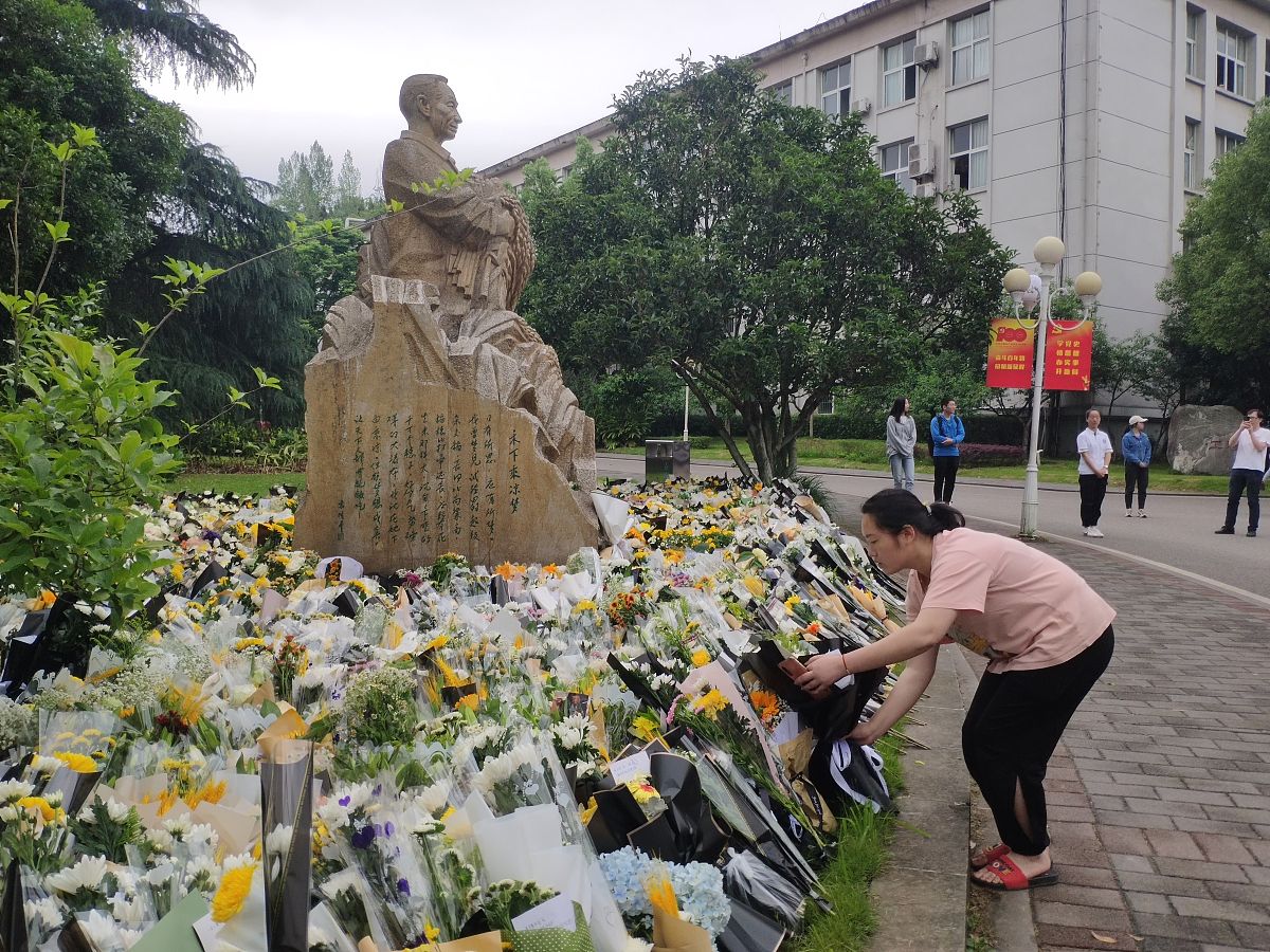 重庆2021年女生学幼师学校好吗