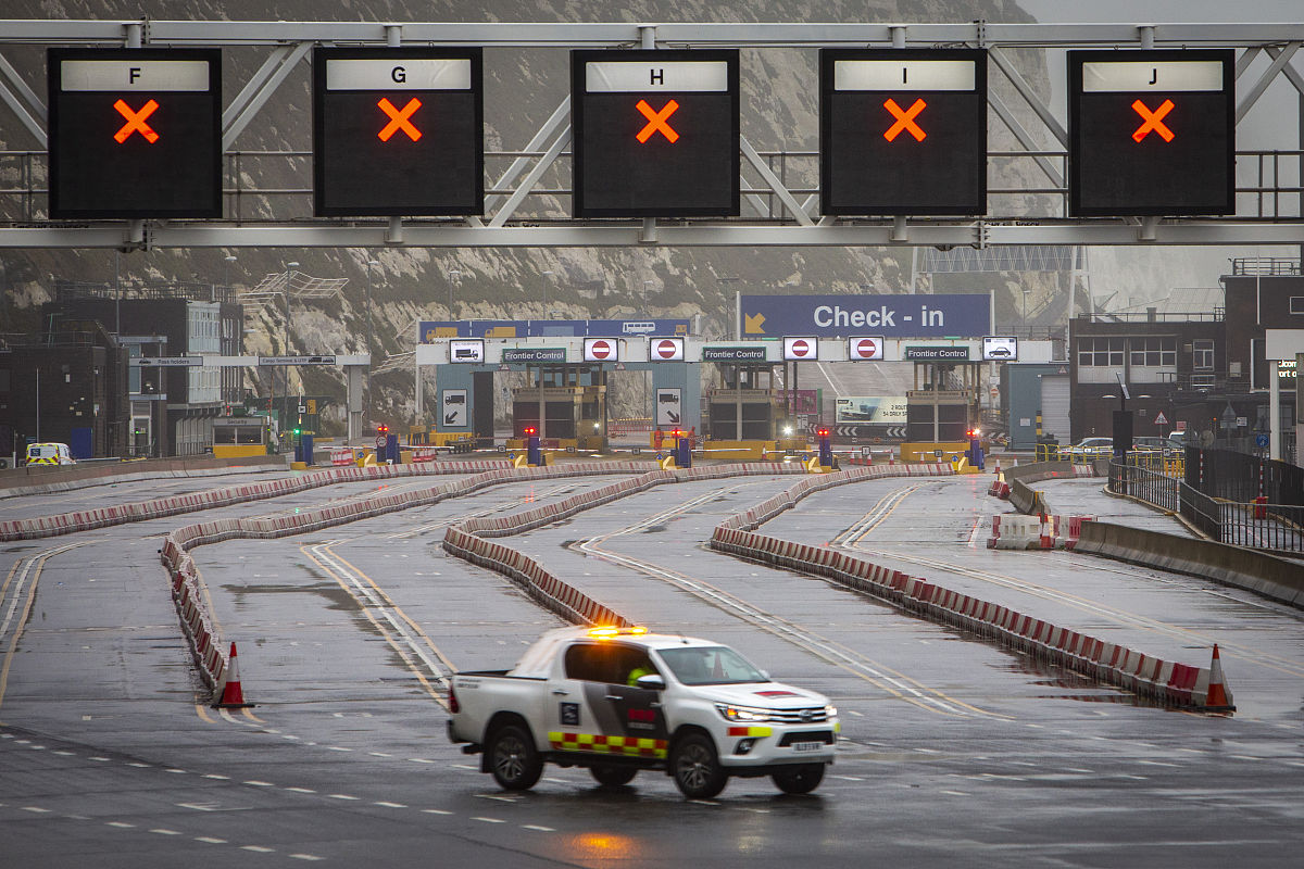 昆明航空铁路学校招生简章_昆明重点铁道轨道学校