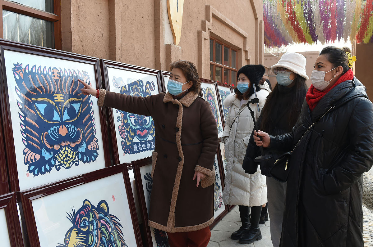 新疆非物质文化遗产旅游活化研究成果形式