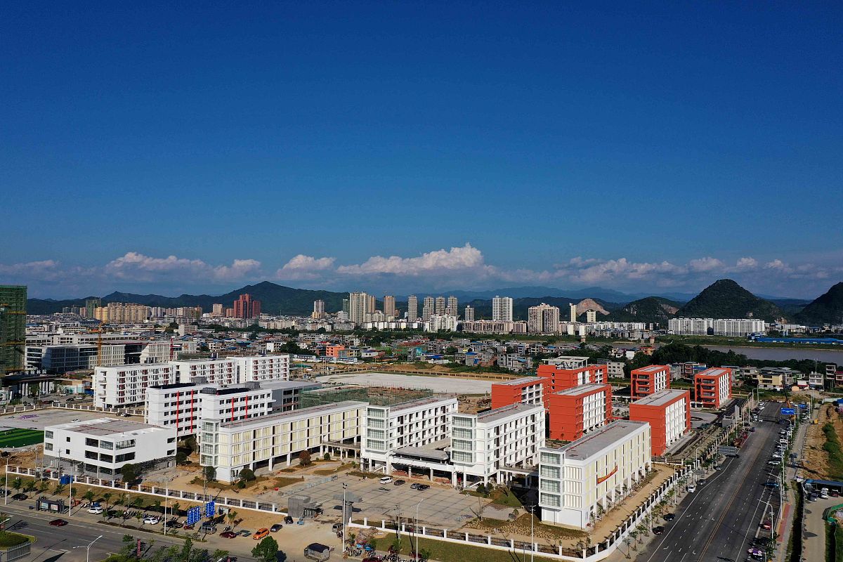 六盘水初中毕业可以上的中专学校