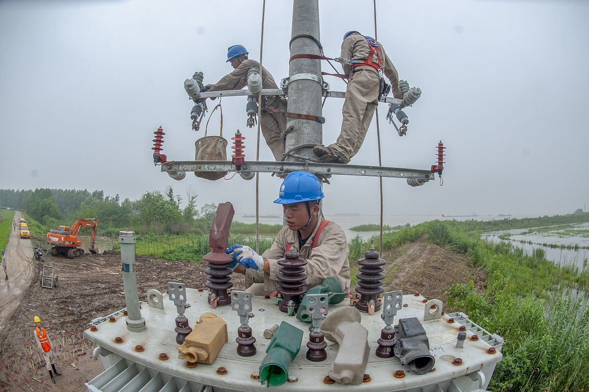 变压器容量100kVA等于100kW吗？关于变压器容量的误区
