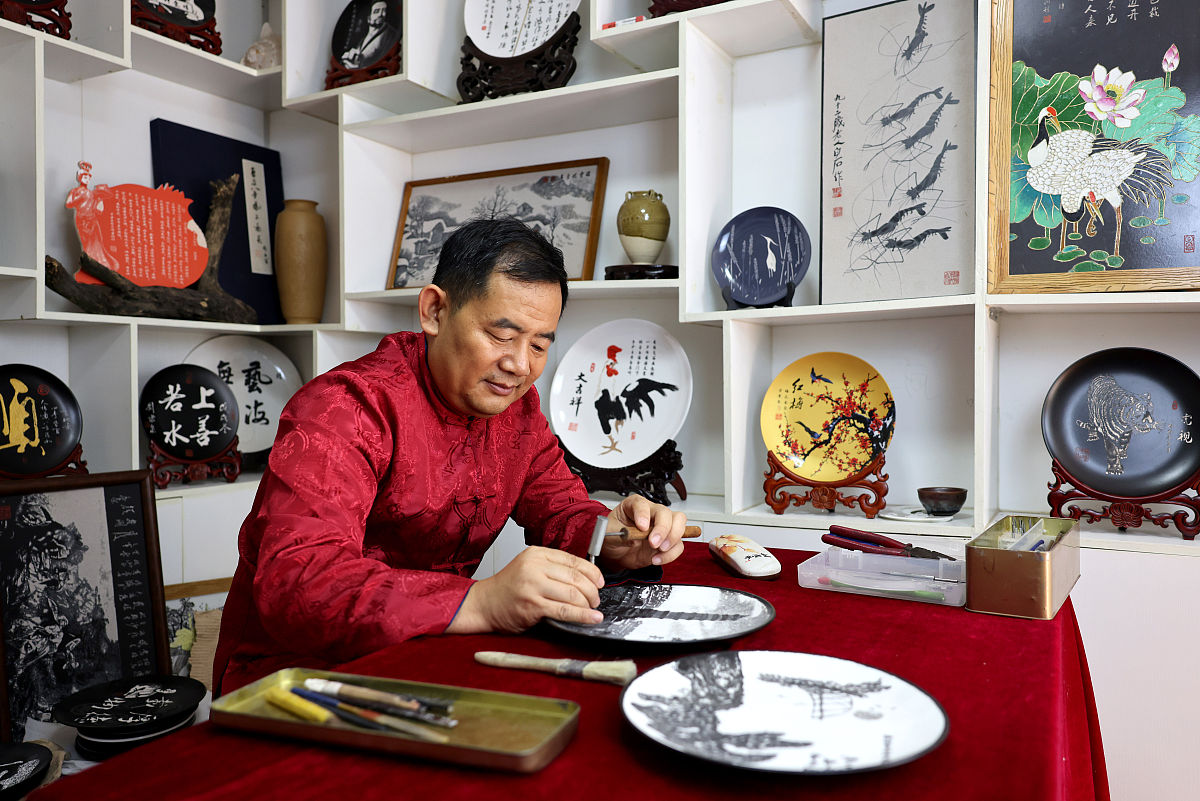 非遗传承：小山村品牌故事，用产品守护文化之美