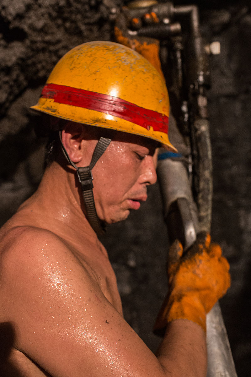 2019年重庆铁路技工学校招生要求 - 培养铁路人才，助力铁路事业发展