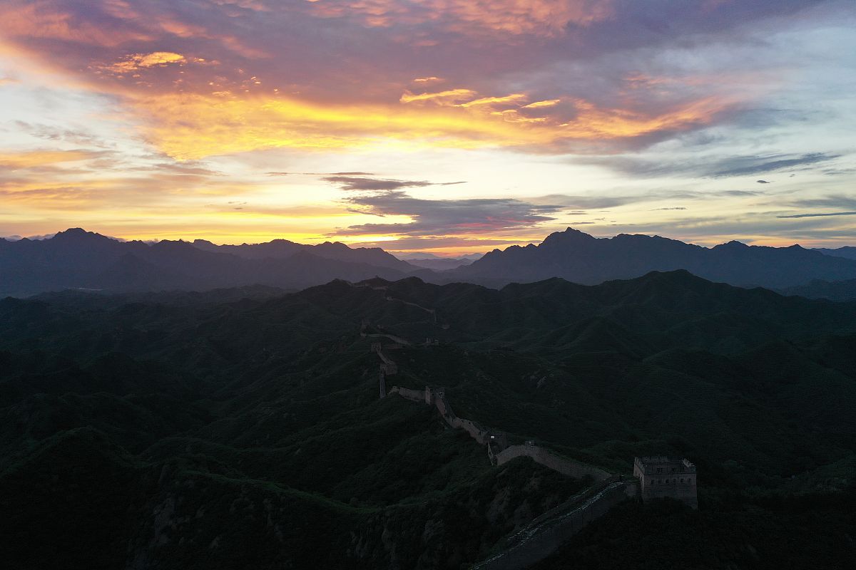 2022年承德华中管理中专学校招生简章 - 报名时间及专业