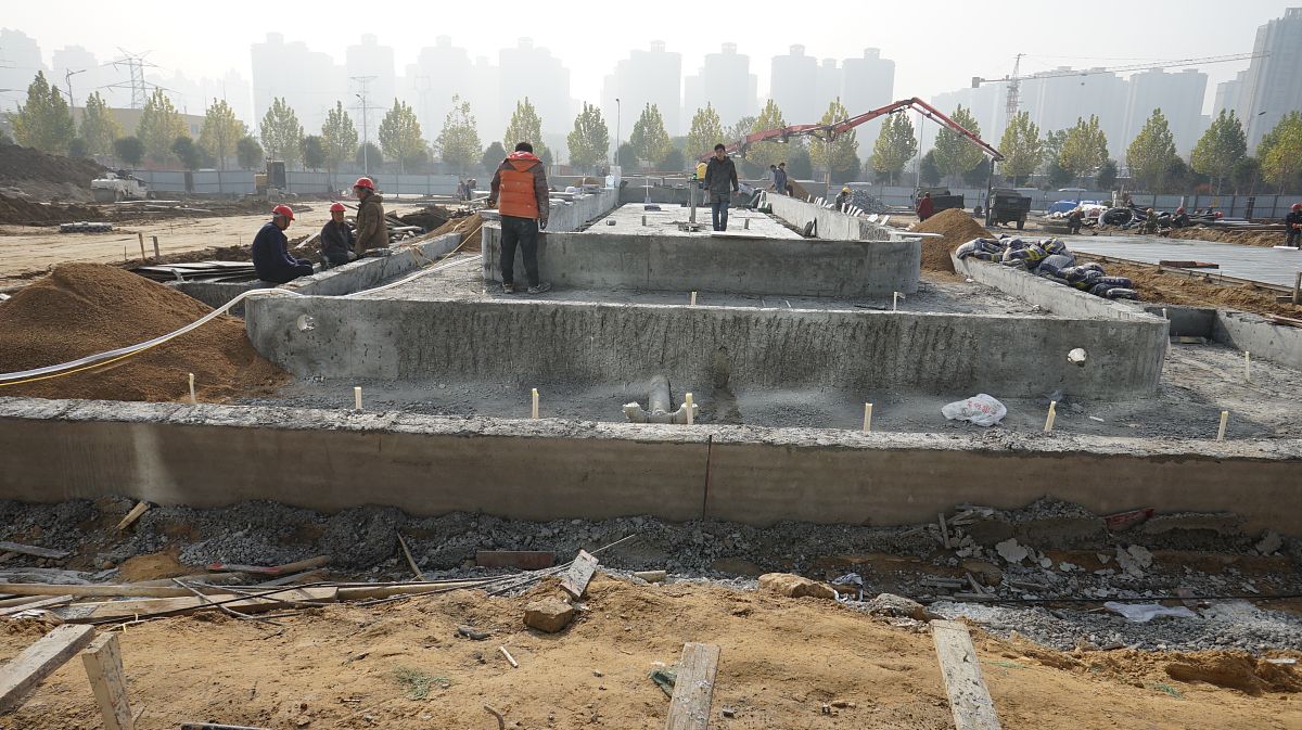 化粪池基础底板钢筋长短布置规范要求