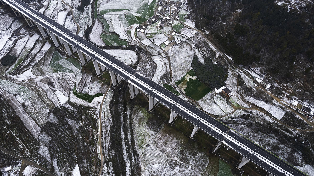 息烽中等职业学校2021年招生简章：专业、联系电话