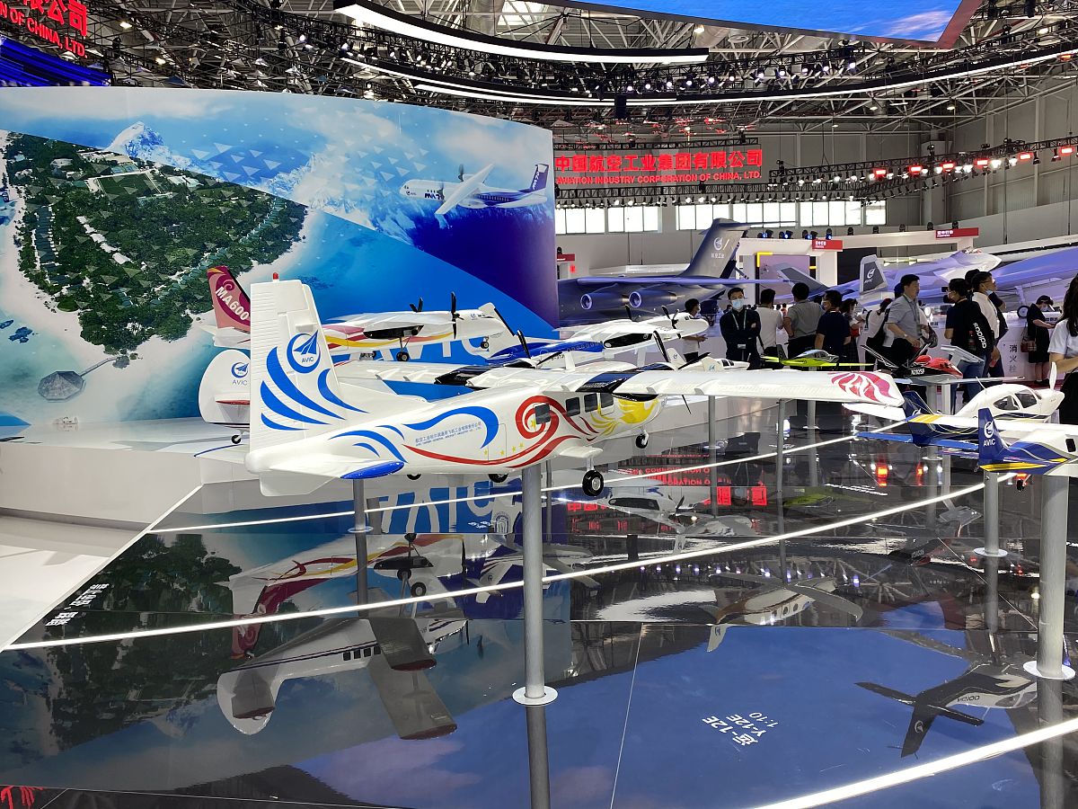 遵义航空学校优秀专业介绍：航空航天、飞行器设计等
