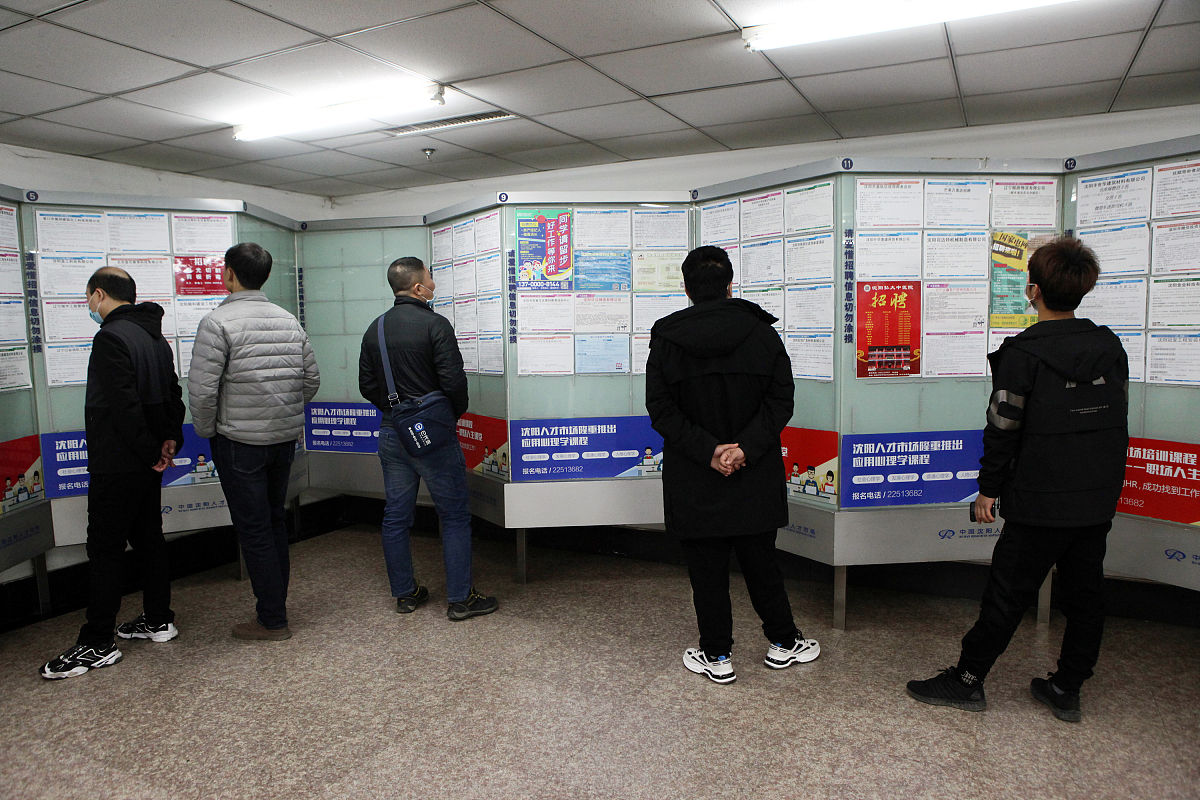 写一首赞美中国的诗词