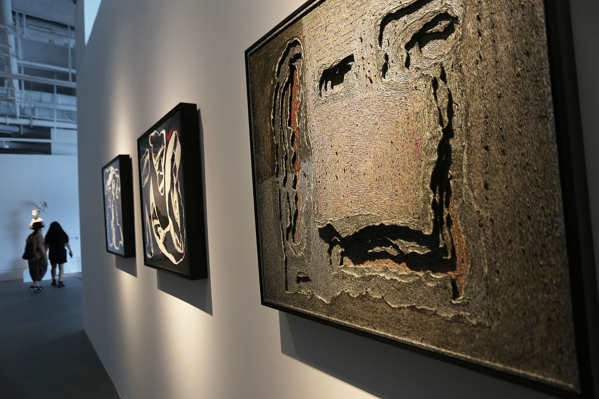 当代艺术的多元文化：融合与交流的艺术表达