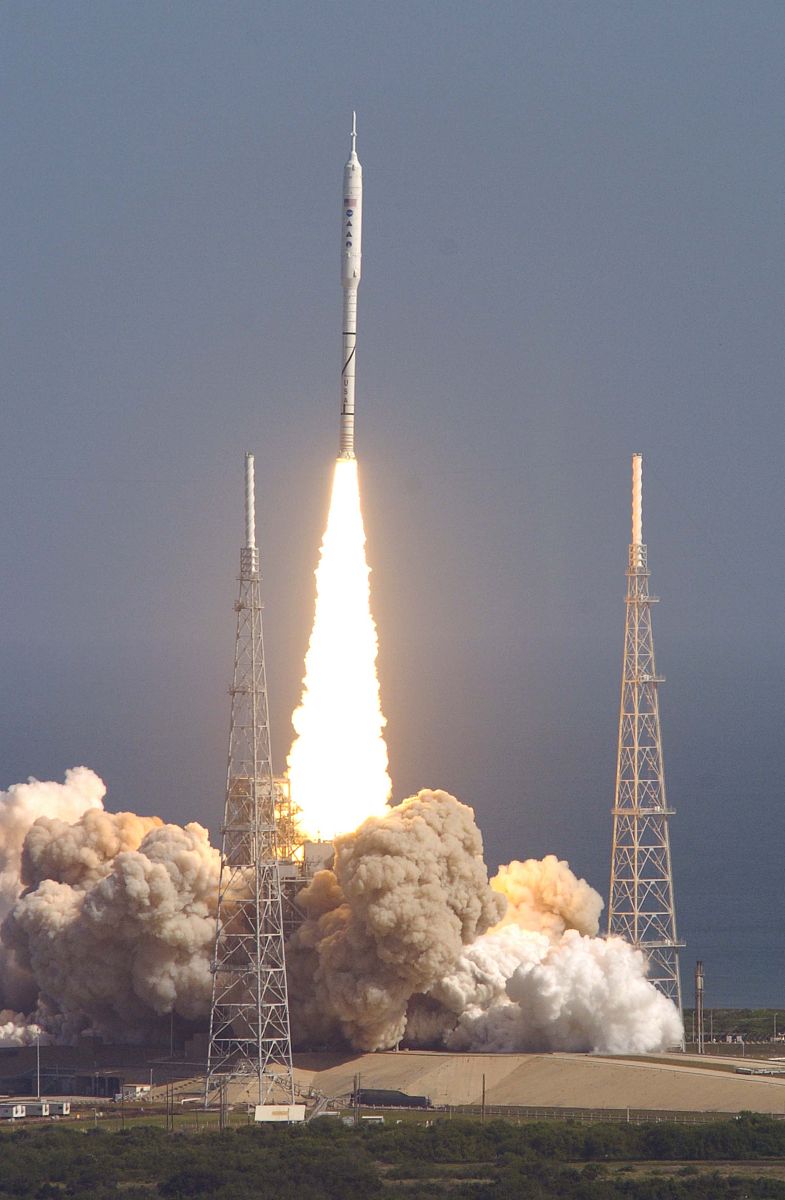 贵阳市幼师学校3+2学制适合男生吗？