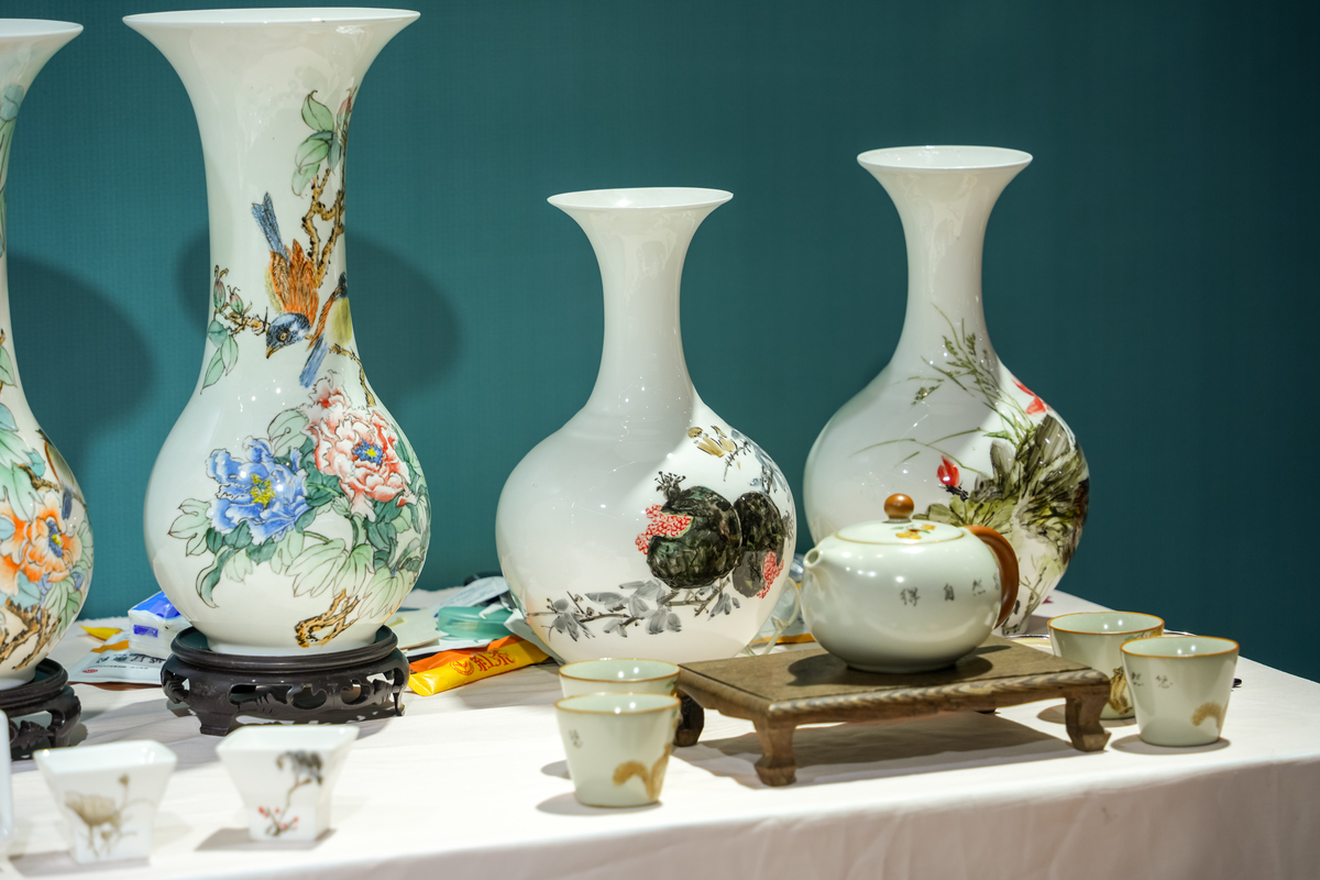 低温烧制却价值不菲！盘点5种高价陶瓷