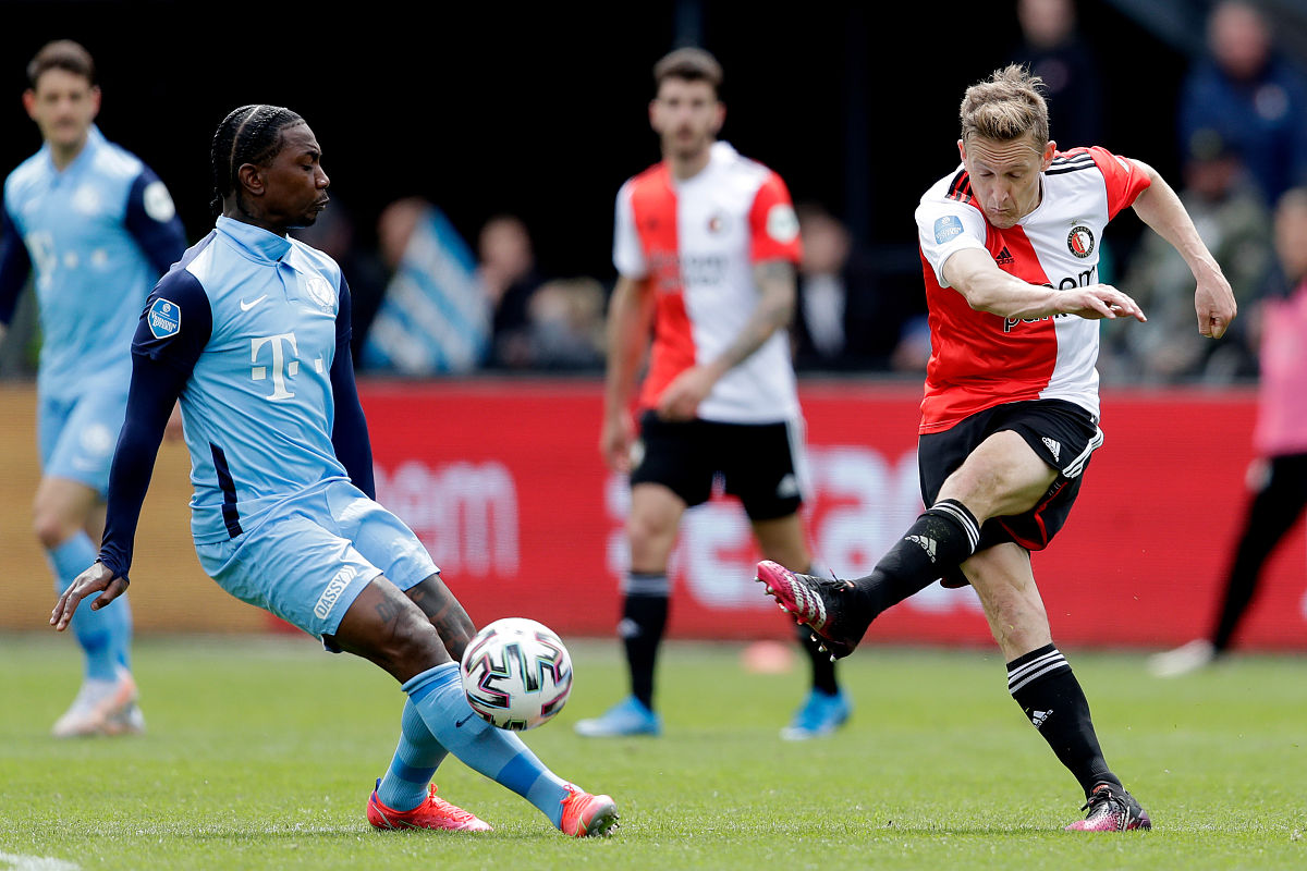 rotterdam, netherlands - may 23: (l-r) eljero elia of fc utrecht