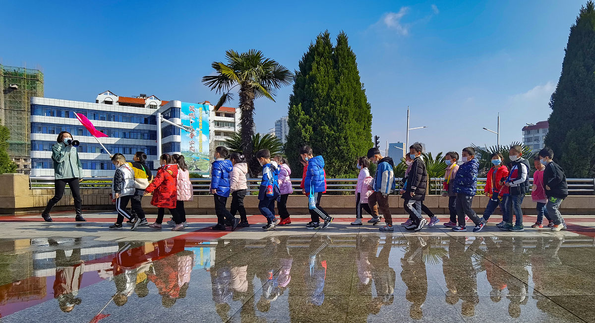 重庆市巴南职业教育中心旅游服务与管理专业优势怎么样发展前景好不好呢；：：；；第三件事输入分隔符###################