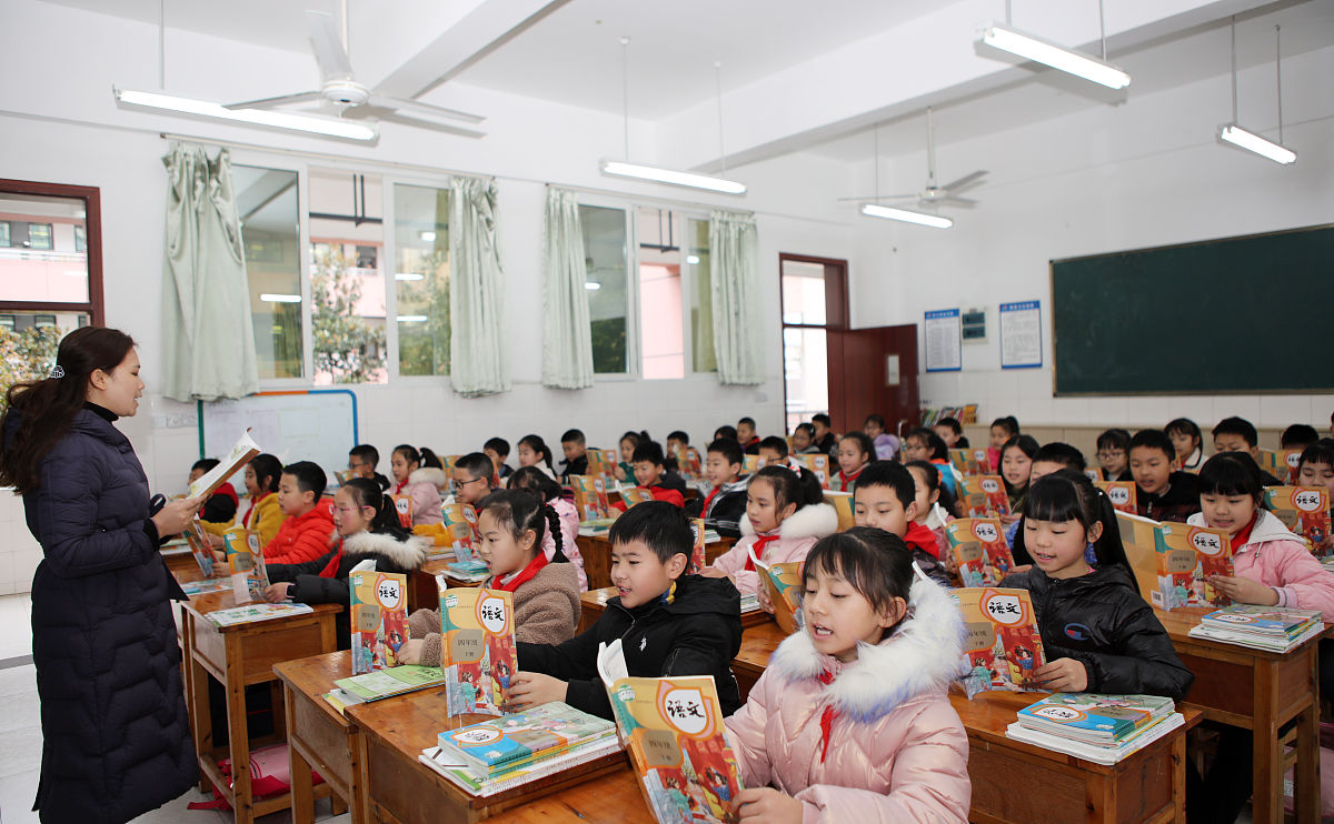 甘肃初中生能读幼师学校吗？最新政策解读