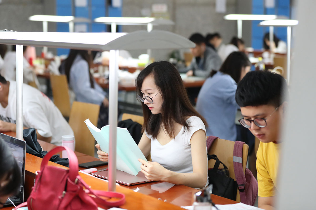 首都经贸大学考研会计学难度解析：备考攻略及录取秘诀