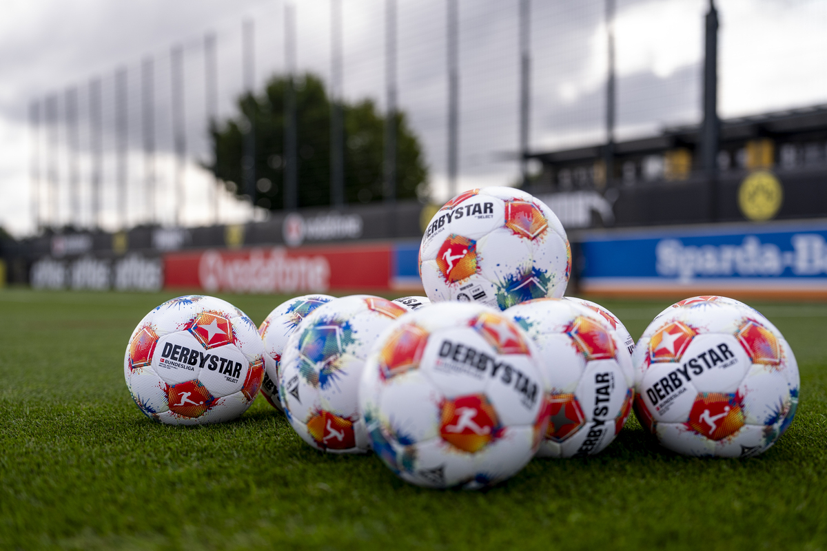 The Global Rise of Soccer: A History of the World's Sport