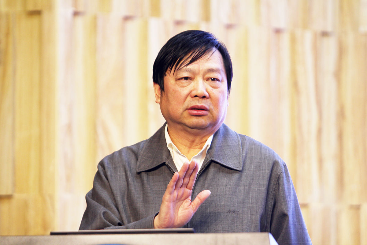 2019年11月7日晚,武汉,中国信息通信科技集团董事长,党委书记童国华做