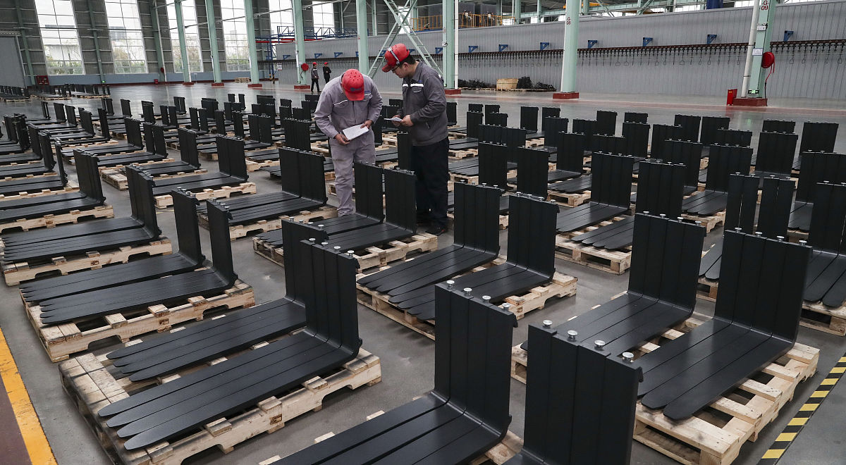 德江县中等职业学校2023招生专业有哪些茶叶生产与加工专业好学吗