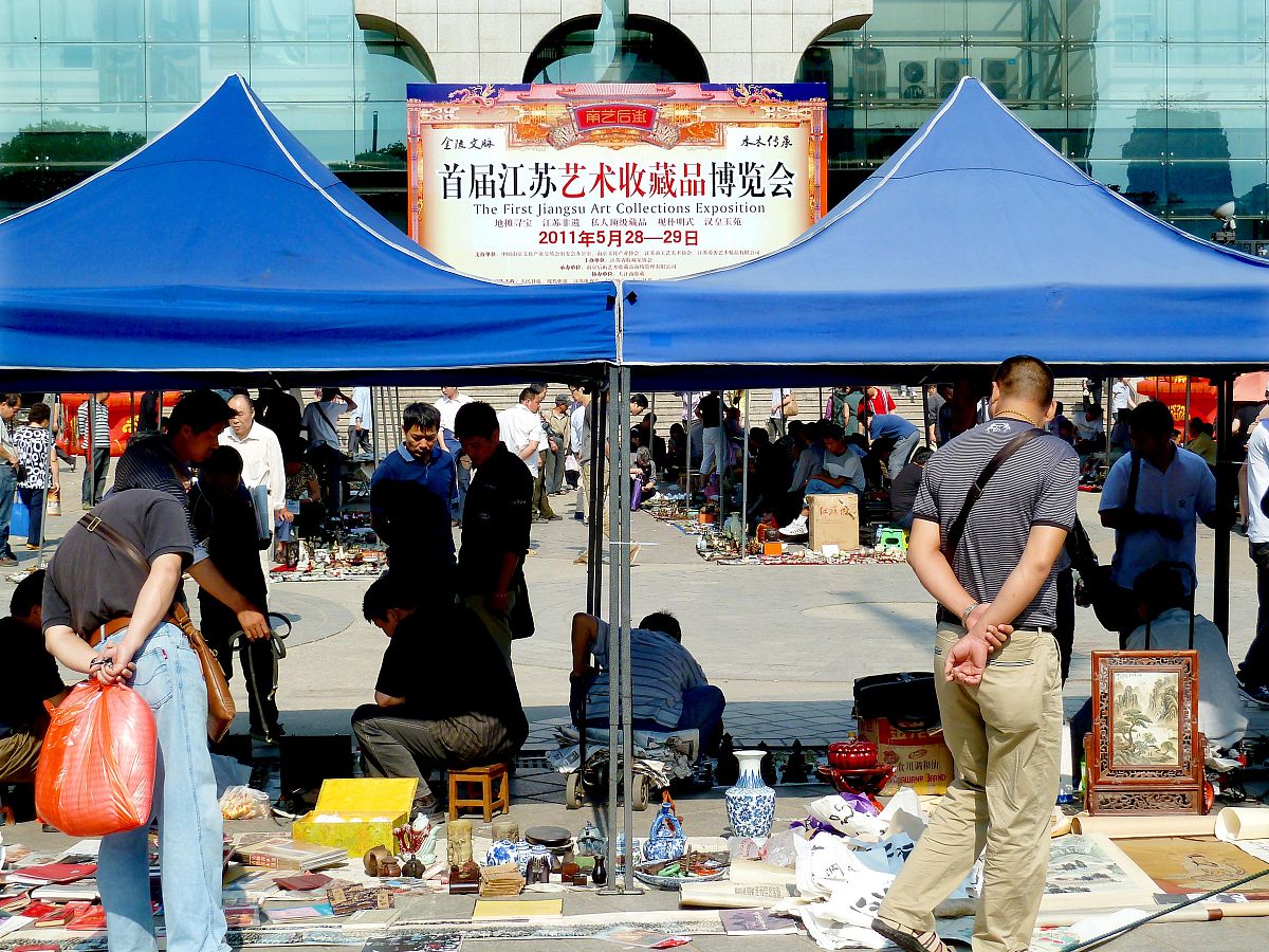 技校毕业想做古玩生意？积累资本和人脉的6个方法！