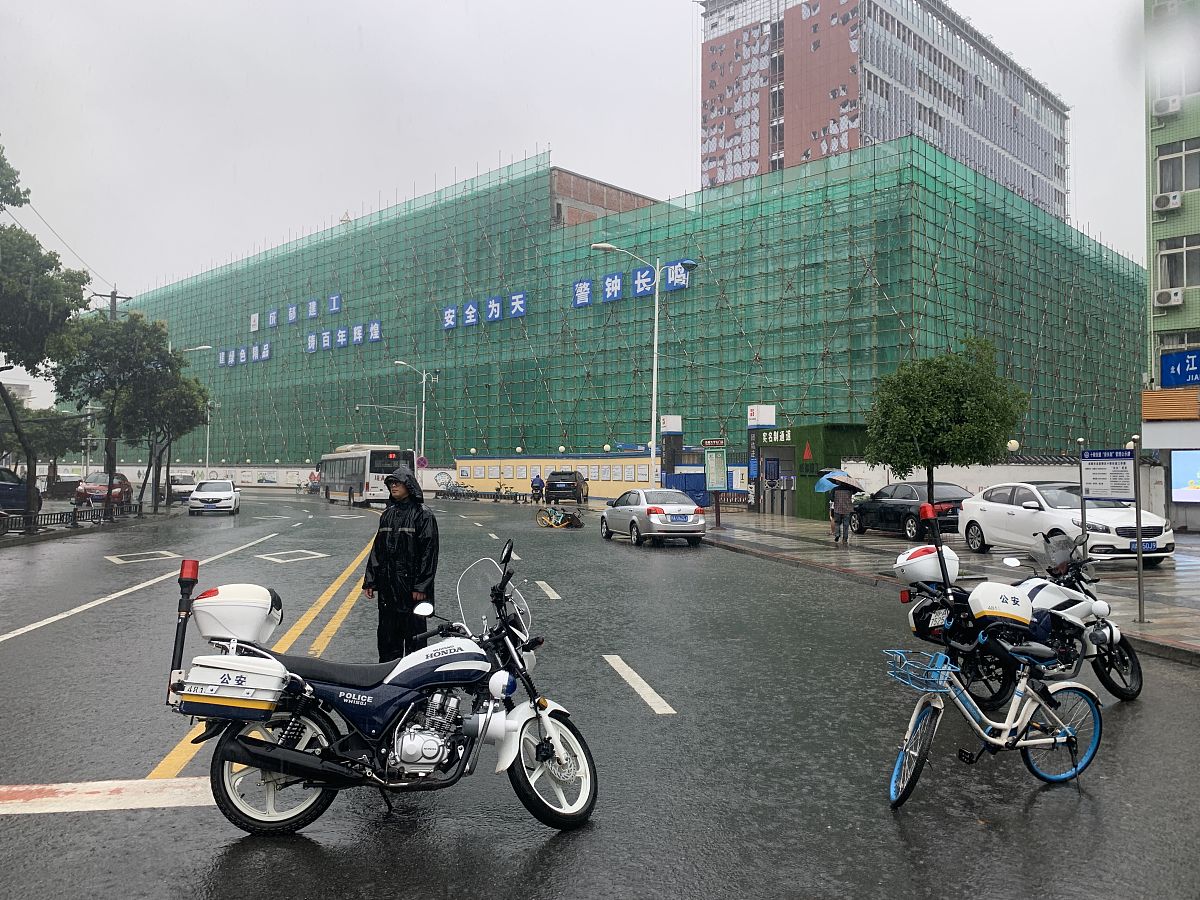 (如需下载使用,请务必署名:红星新闻 王欢/人民视觉)2020年8月16日,成