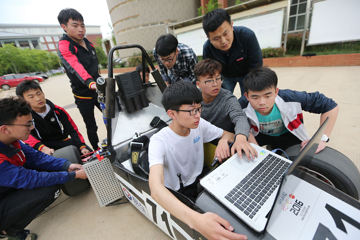 2021年云南理工职业学院招高中毕业生吗