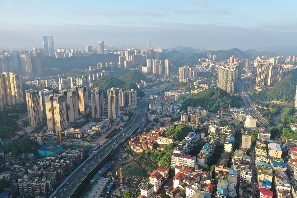 贵阳新城职业学校招生办电话是多少