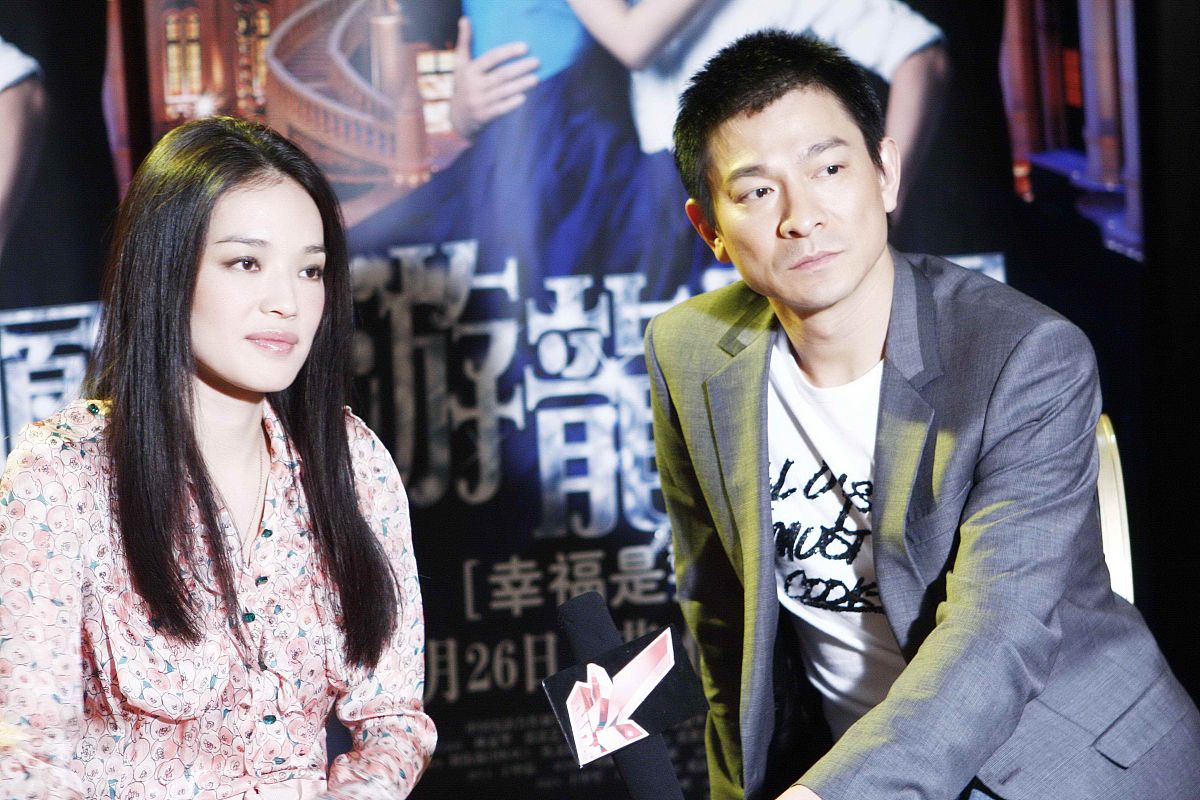 2009年1月13日,北京,爱情大片《游龙戏凤》举行官网启动仪式.舒淇,刘