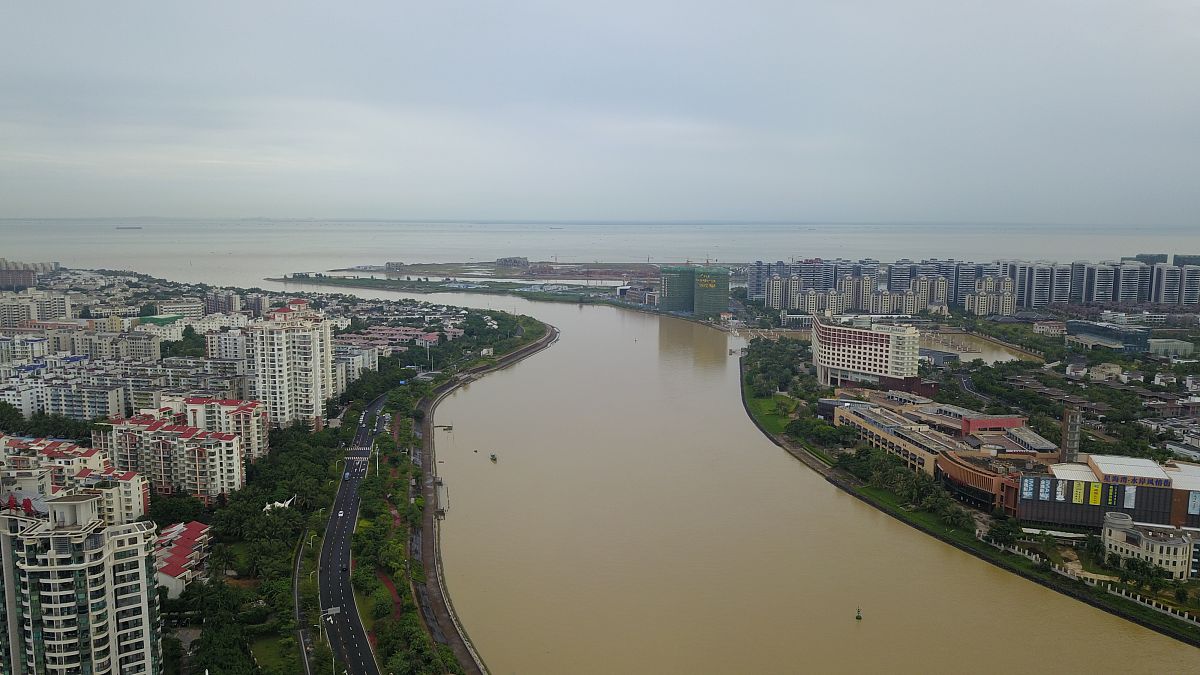 2018年8月16日,海口市美兰区,航拍城市风光.