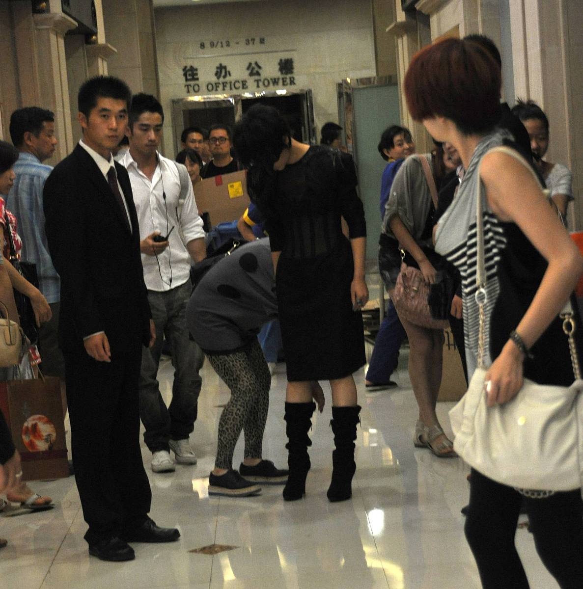 2011年8月22日讯,上海,日前,尚雯婕出席某活动.  尚雯婕+++_+++尚雯婕