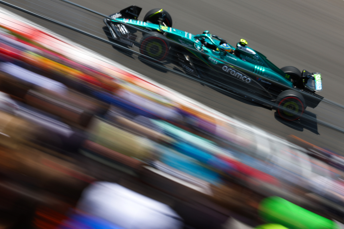 速度飚未来 广告语