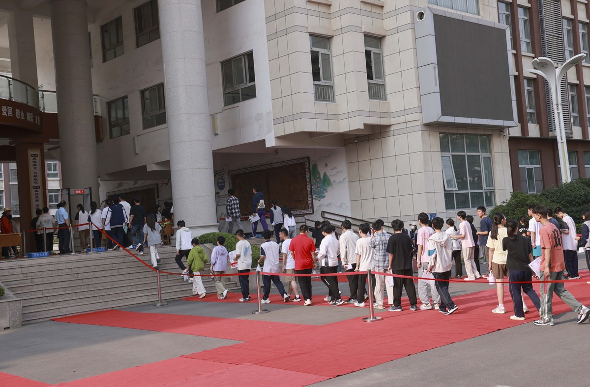 弥渡县职业高级中学怎么样好不好