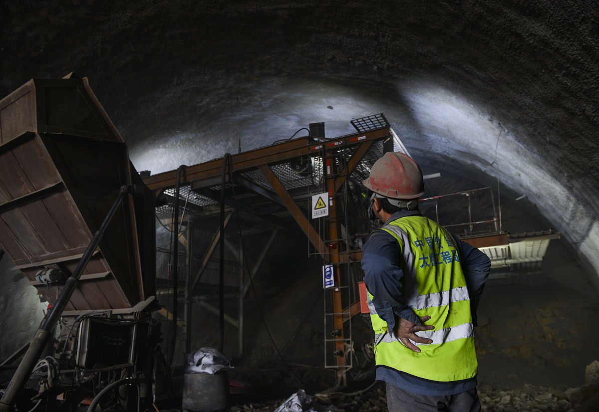 城市隧道养护规划5000字