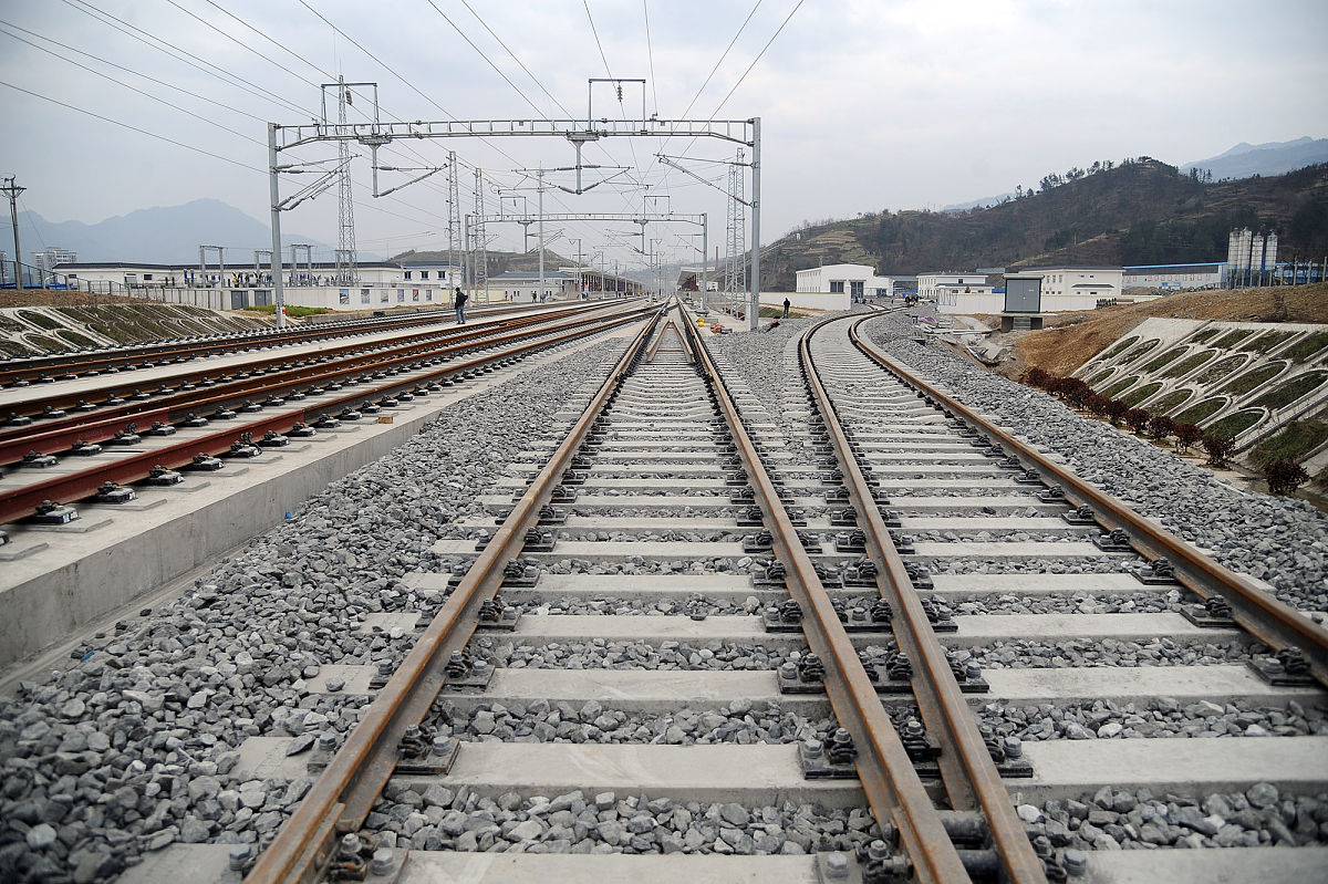 荆州高铁铁路学校2022高铁招生简章