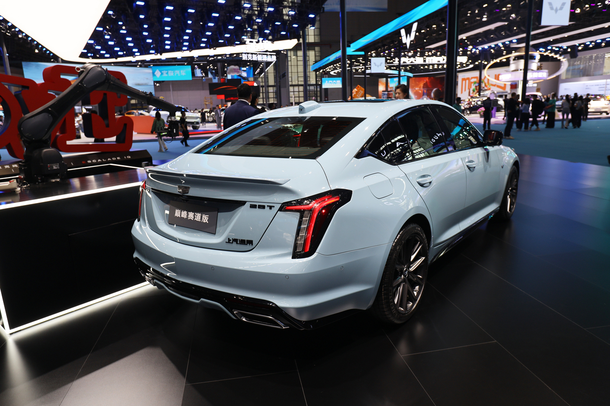 凯迪拉克ATSL前保险杠有多重？