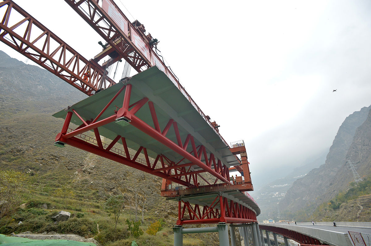 (如需下载使用,请务必署名:成都商报 王勤/视觉中国)2018年11月3日,四