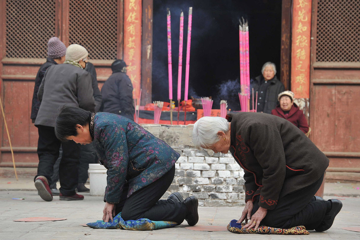 磕头礼仪：数量的讲究和含义