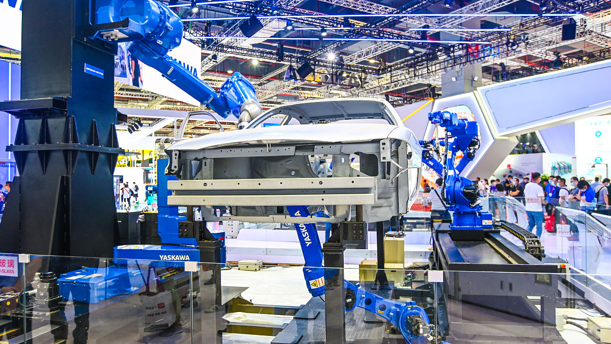 四川希望汽车职业学院学子获全国工业机器人技术应用大赛三等奖