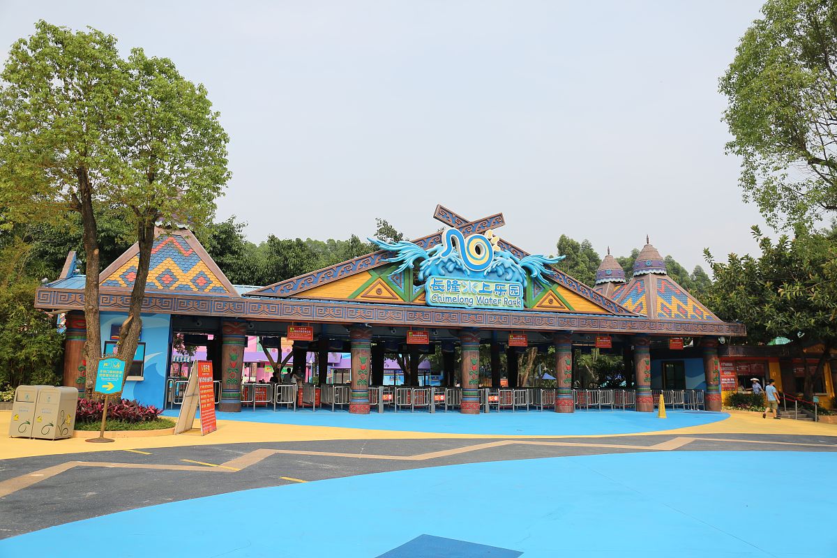 郑州银基动物王国旅游攻略：交通、门票、游玩路线、美食住宿全指南