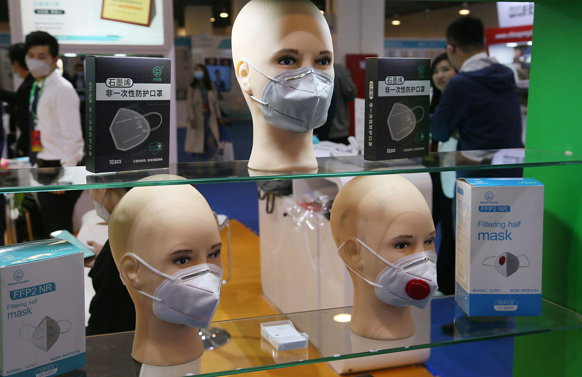 基于YOLOv5的口罩佩戴检测研究：算法、实验及应用