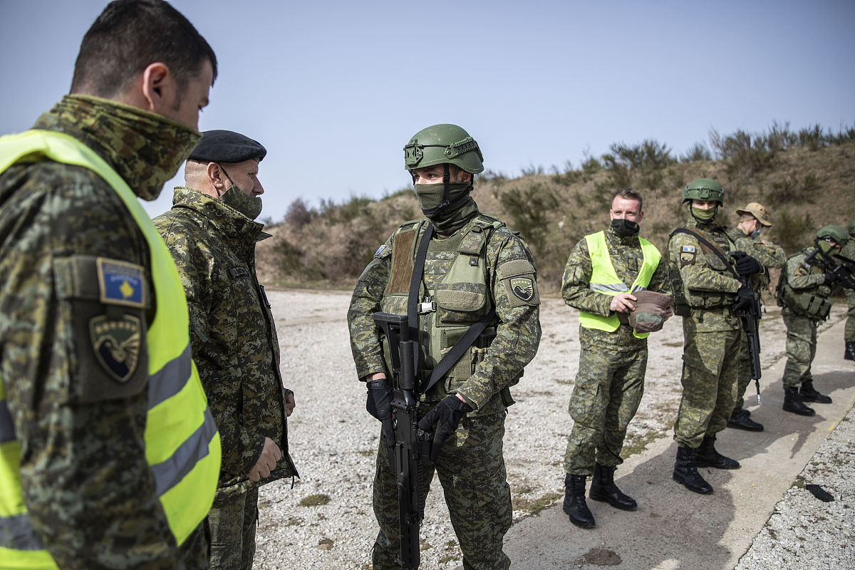 学时压缩下的教学效果提升策略：实践作业与创新考核