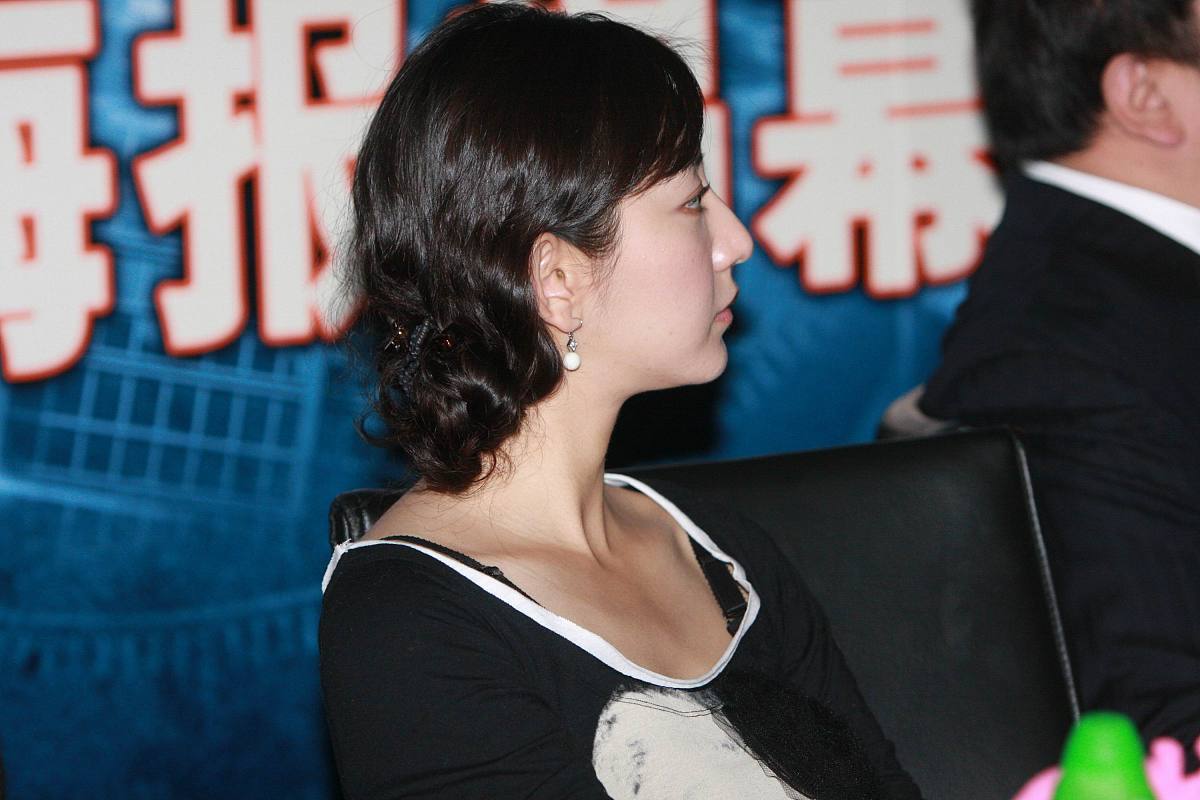 2010年3月4日,北京,电影《未来警察》官网上线与海报揭幕新闻发布会.