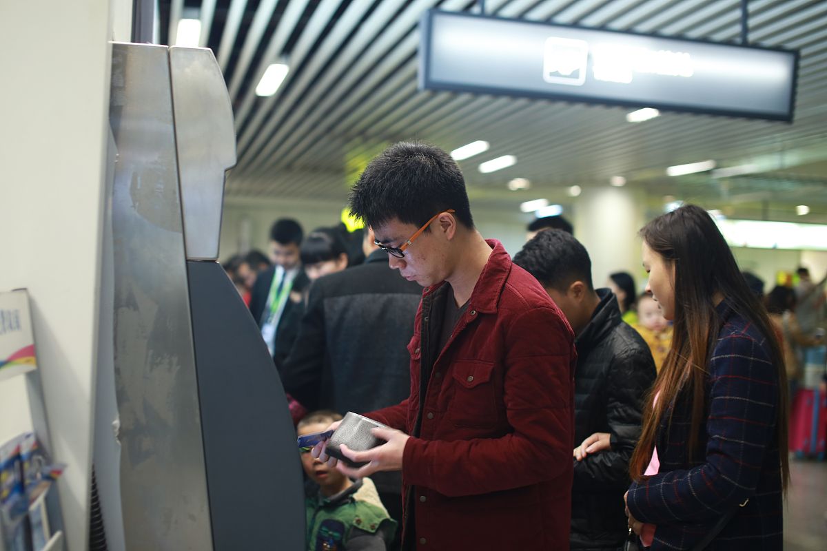 成都2020年可以读铁路学校的大专学校